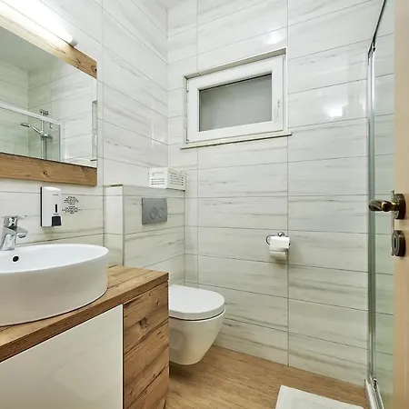 Apartment Mavarstica 17803e Trogir